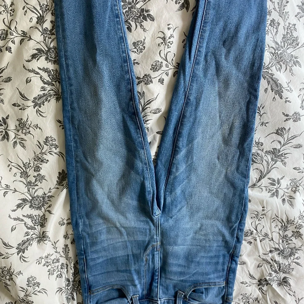 Jeans - Picture 12 of 14